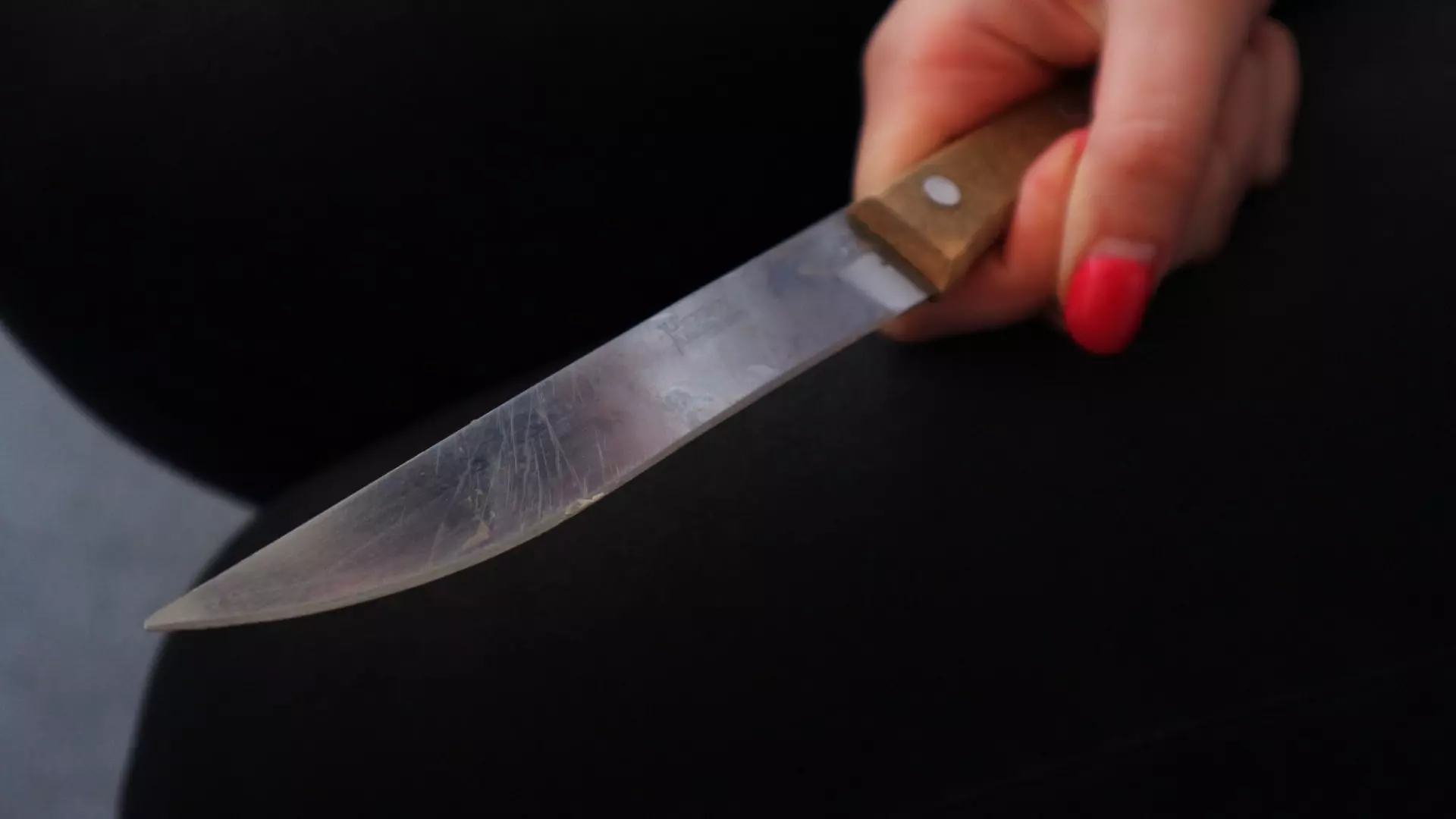 Жительницу Уфы, напавшую с ножом на продавца, приговорили к 14 годам колонии