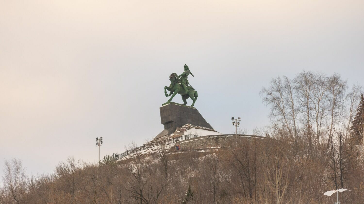 Символ Башкирии - памятник Салавату Юлаеву - обветшал и нуждается в реконструкции