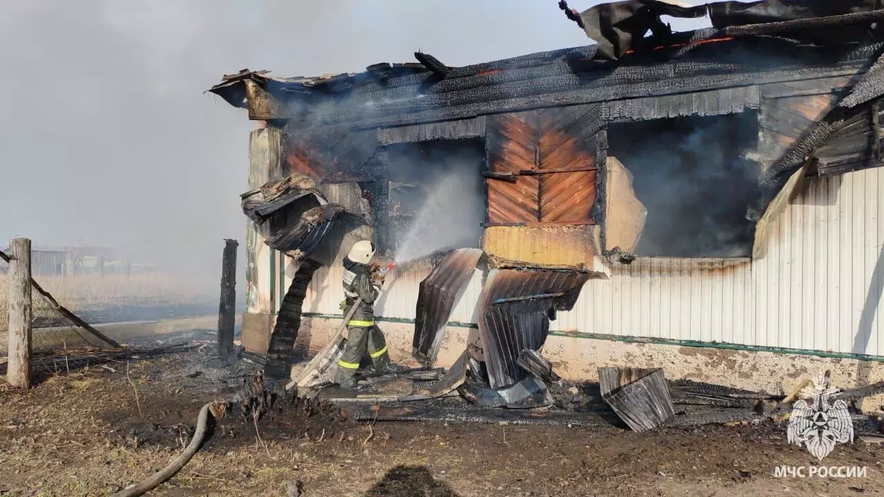 Загорелся ФАП и магазин в поселке Башкирии